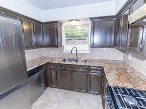 8407 Bronson Street, Houston TX 77034