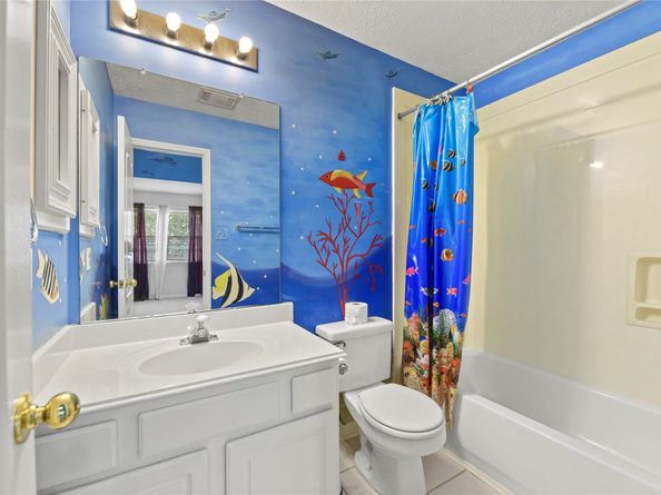 17406 Lonesome Dove Trail, Houston TX 77095