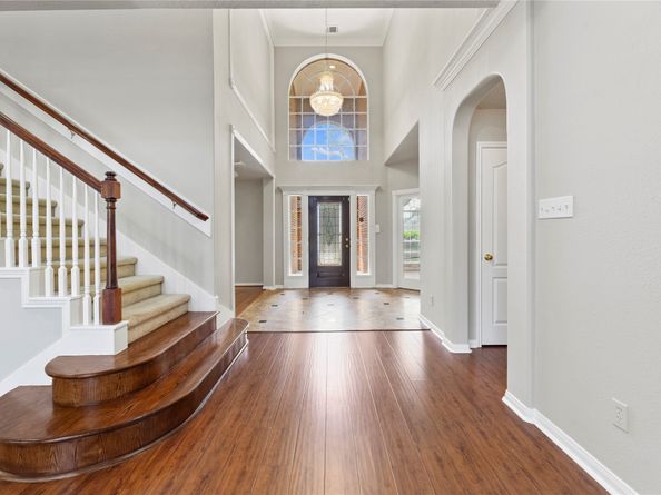 17406 Lonesome Dove Trail, Houston TX 77095
