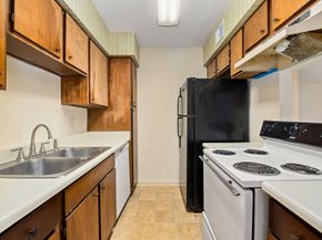 8517 Hearth Drive 31, Houston TX 77054