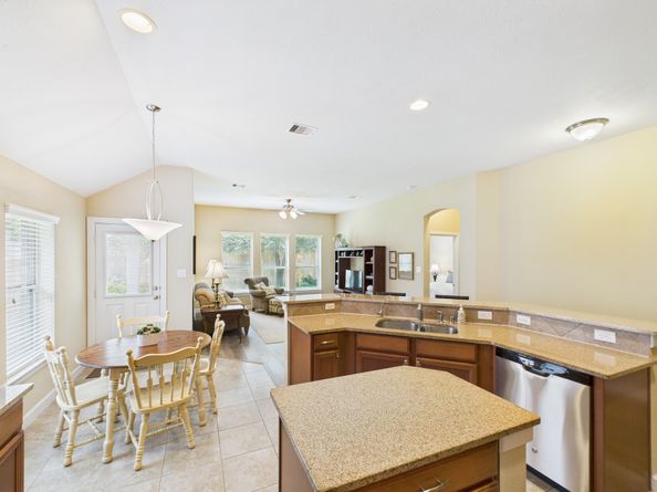 8543 Crescent Valley Lane, Humble TX 77346