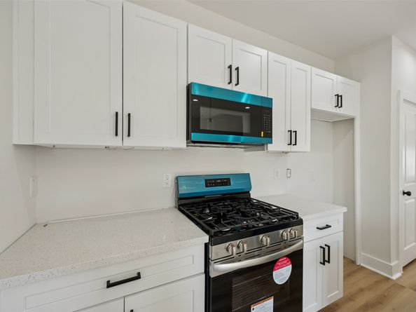 320 Clearwater st, Houston TX 77029