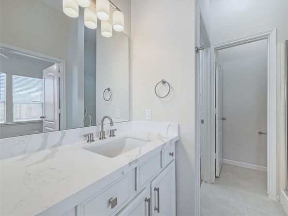 15923 Saxon Hollow Lane, Houston TX 77084