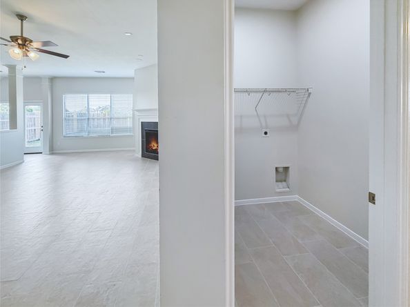 15923 Saxon Hollow Lane, Houston TX 77084