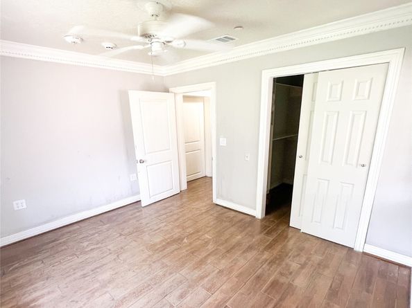 1207 Firnat Street, Houston TX 77022