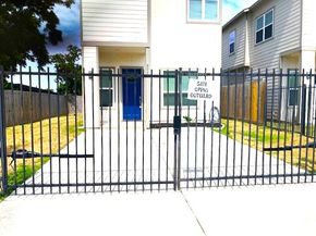 9310 Coffee Street, Houston TX 77033