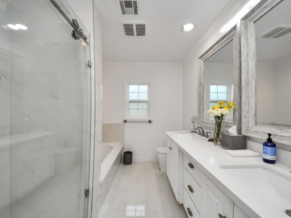 5422 Jason Street, Houston TX 77096