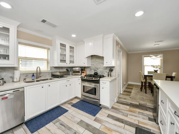 5422 Jason Street, Houston TX 77096