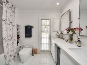 5422 Jason Street, Houston TX 77096