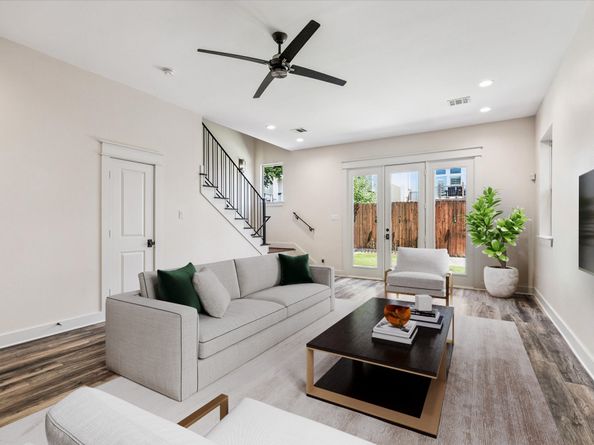 5510 Larkin Street A, Houston TX 77007