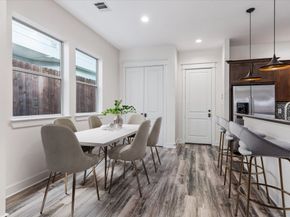 5510 Larkin Street A, Houston TX 77007
