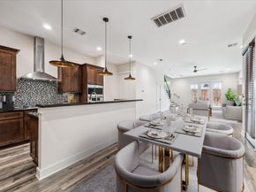 5510 Larkin Street A, Houston TX 77007