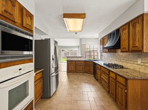 12419 Millvan Drive, Houston TX 77070