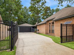 132 W Bonneymead Circle, The Woodlands TX 77381
