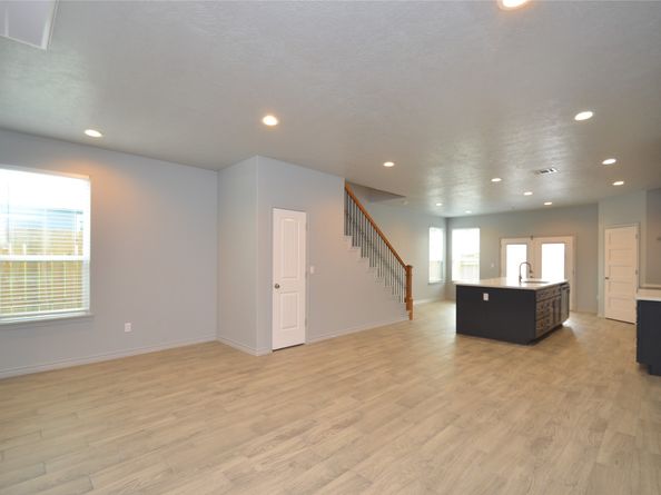 9828 Tuffly Street, Houston TX 77029