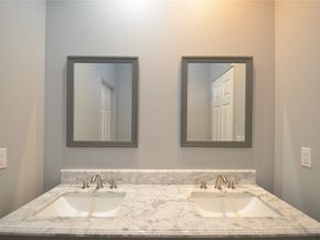 9828 Tuffly Street, Houston TX 77029