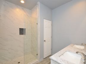 9828 Tuffly Street, Houston TX 77029