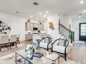 9113 La Pau Lane, Houston TX 77051