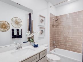 9113 La Pau Lane, Houston TX 77051