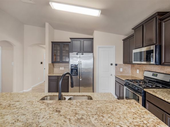 21330 Cypress River Oak Drive, Cypress TX 77433