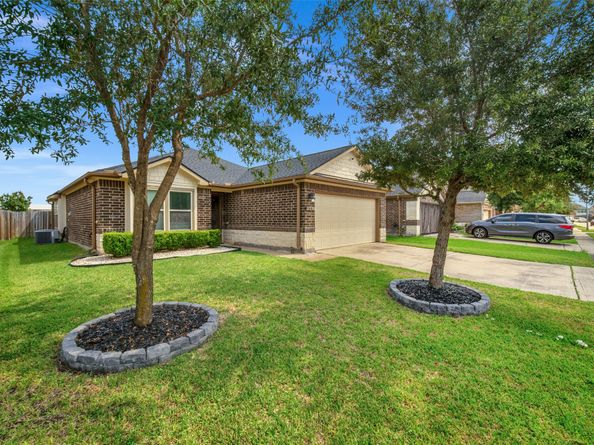 21330 Cypress River Oak Drive, Cypress TX 77433