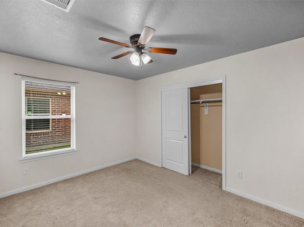 21330 Cypress River Oak Drive, Cypress TX 77433