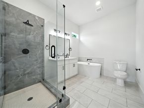 7117 England Street C, Houston TX 77021