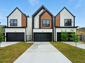 7117 England Street C, Houston TX 77021