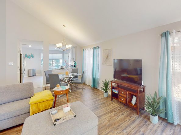 8550 Sparkling Springs Drive, Houston TX 77095