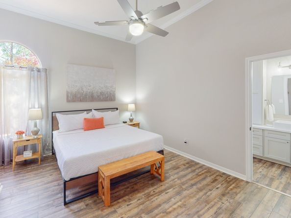 8550 Sparkling Springs Drive, Houston TX 77095