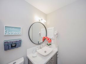 8550 Sparkling Springs Drive, Houston TX 77095