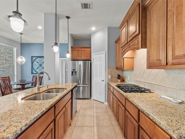 17414 Jade Ridge Lane, Houston TX 77095