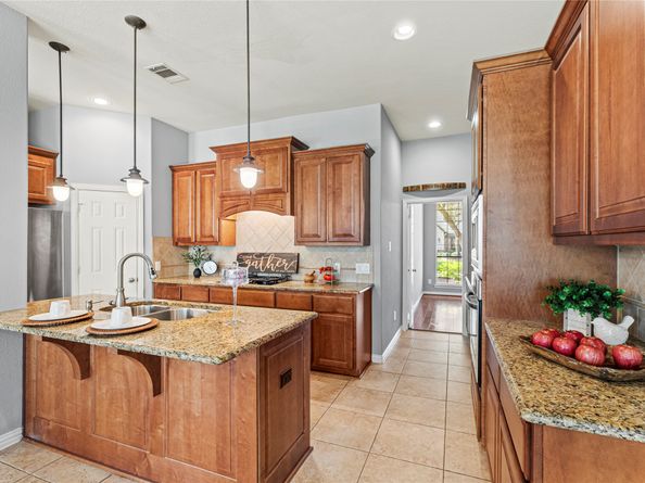 17414 Jade Ridge Lane, Houston TX 77095