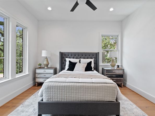 2317 Sheridan Street, Houston TX 77030