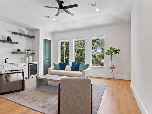 2317 Sheridan Street, Houston TX 77030