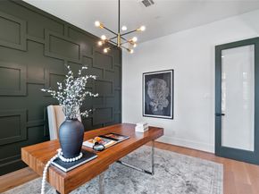 2317 Sheridan Street, Houston TX 77030