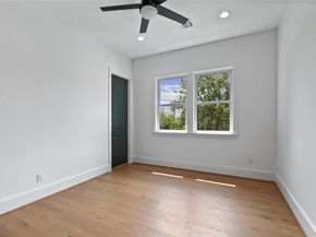 2317 Sheridan Street, Houston TX 77030
