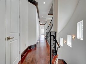 825 W 16th Street A, Houston TX 77008