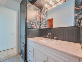 12206 Ashcroft Drive, Houston TX 77035