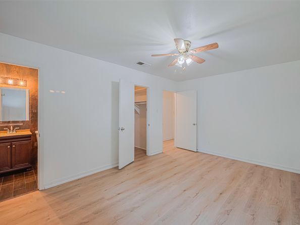 12206 Ashcroft Drive, Houston TX 77035