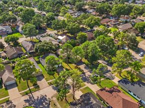 8118 Vista Del Sol Drive, Houston TX 77083