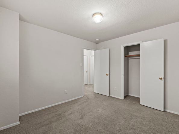 1617 Nichole Woods Drive, Houston TX 77047