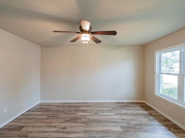 1411 Ramada Drive 1411, Houston TX 77062