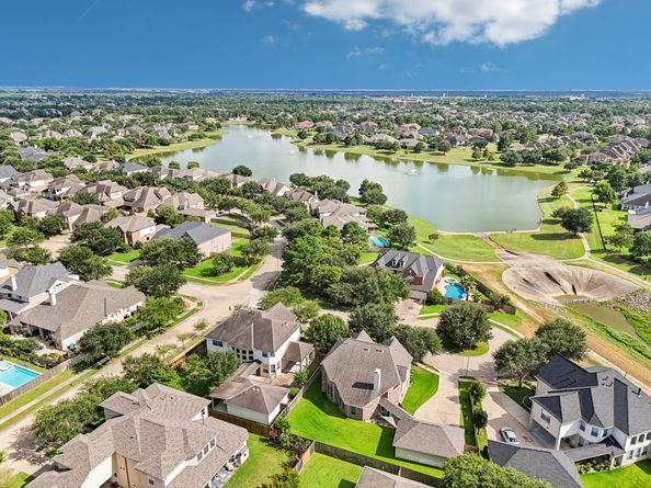 21802 W Citrus Rose Court, Cypress TX 77433