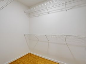 2720 Chenevert Street, Houston TX 77004