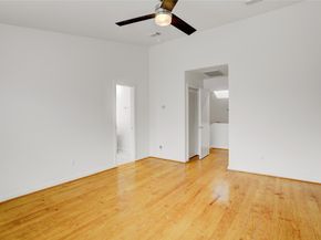 2720 Chenevert Street, Houston TX 77004