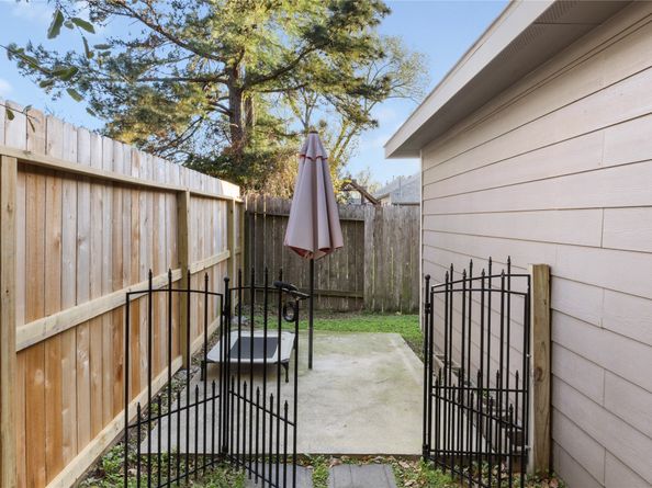 25018 Stillhouse Springs Drive, Porter TX 77365