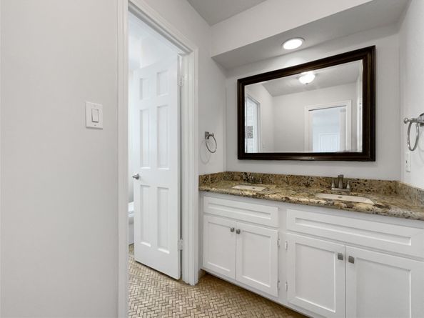 1011 Kempsford Drive, Katy TX 77450