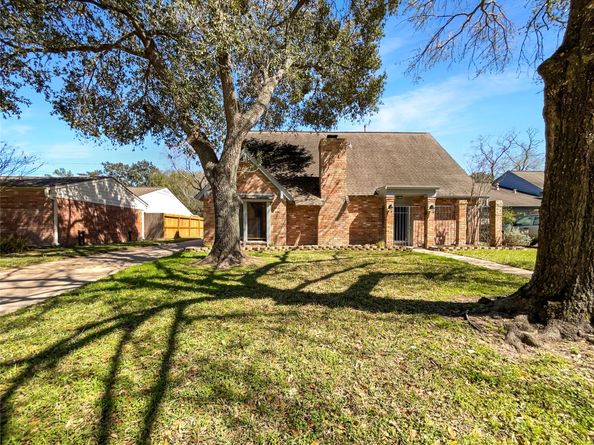 1011 Kempsford Drive, Katy TX 77450