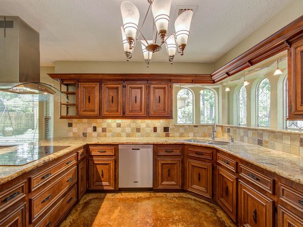 9543 Enstone Circle, Spring TX 77379